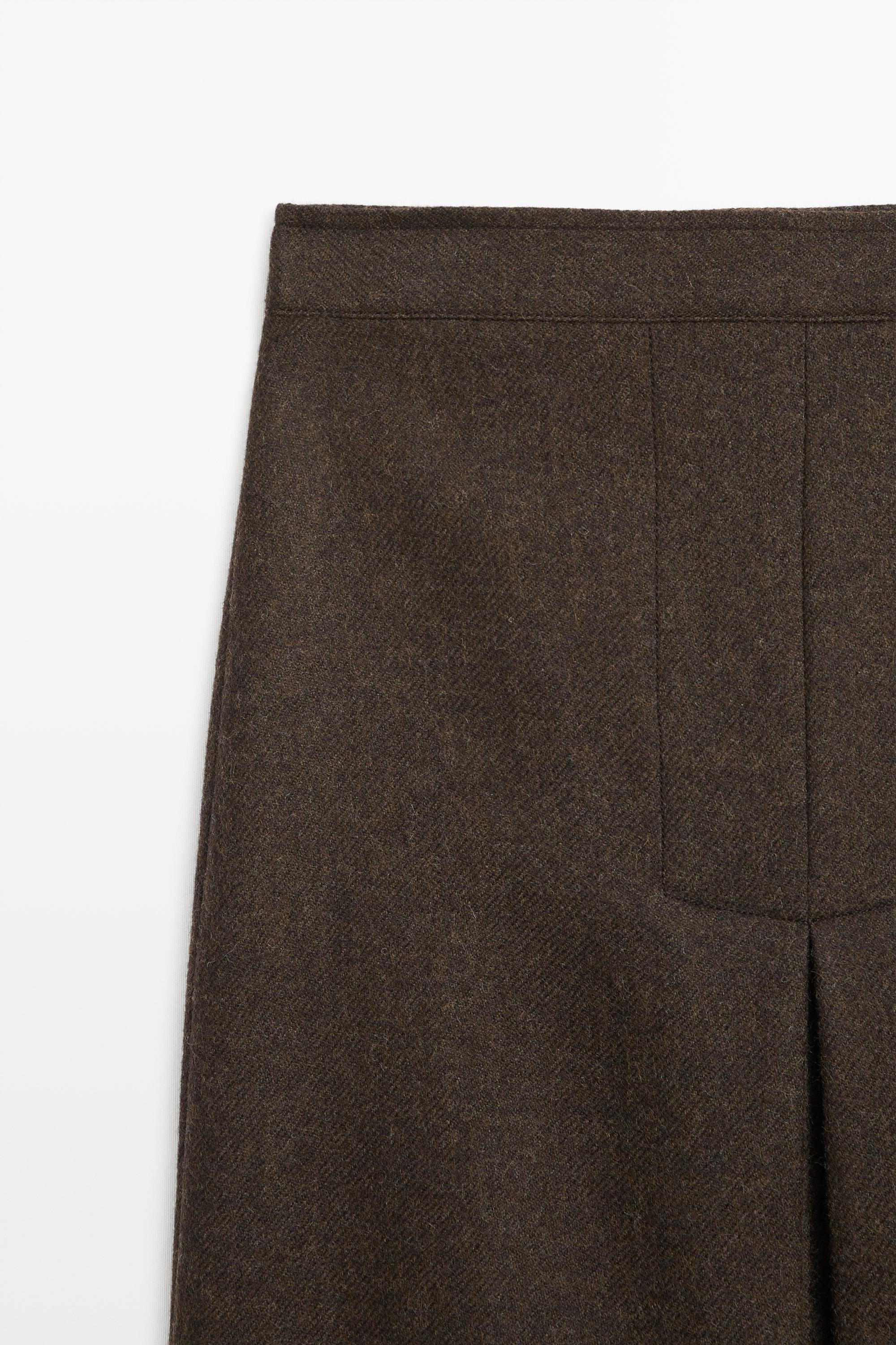 Jupe midi détail split